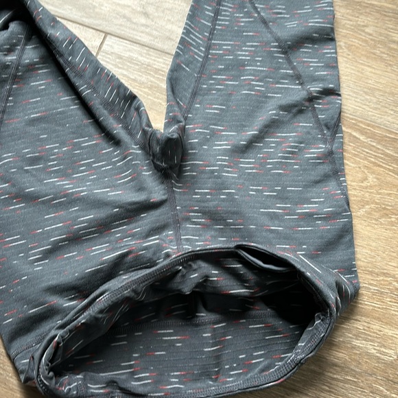 Zella 'Live In 2' Slim Fit Capri Legging - Small, GREY GRAPHITE MULTI FLARE - Picture 7 of 7